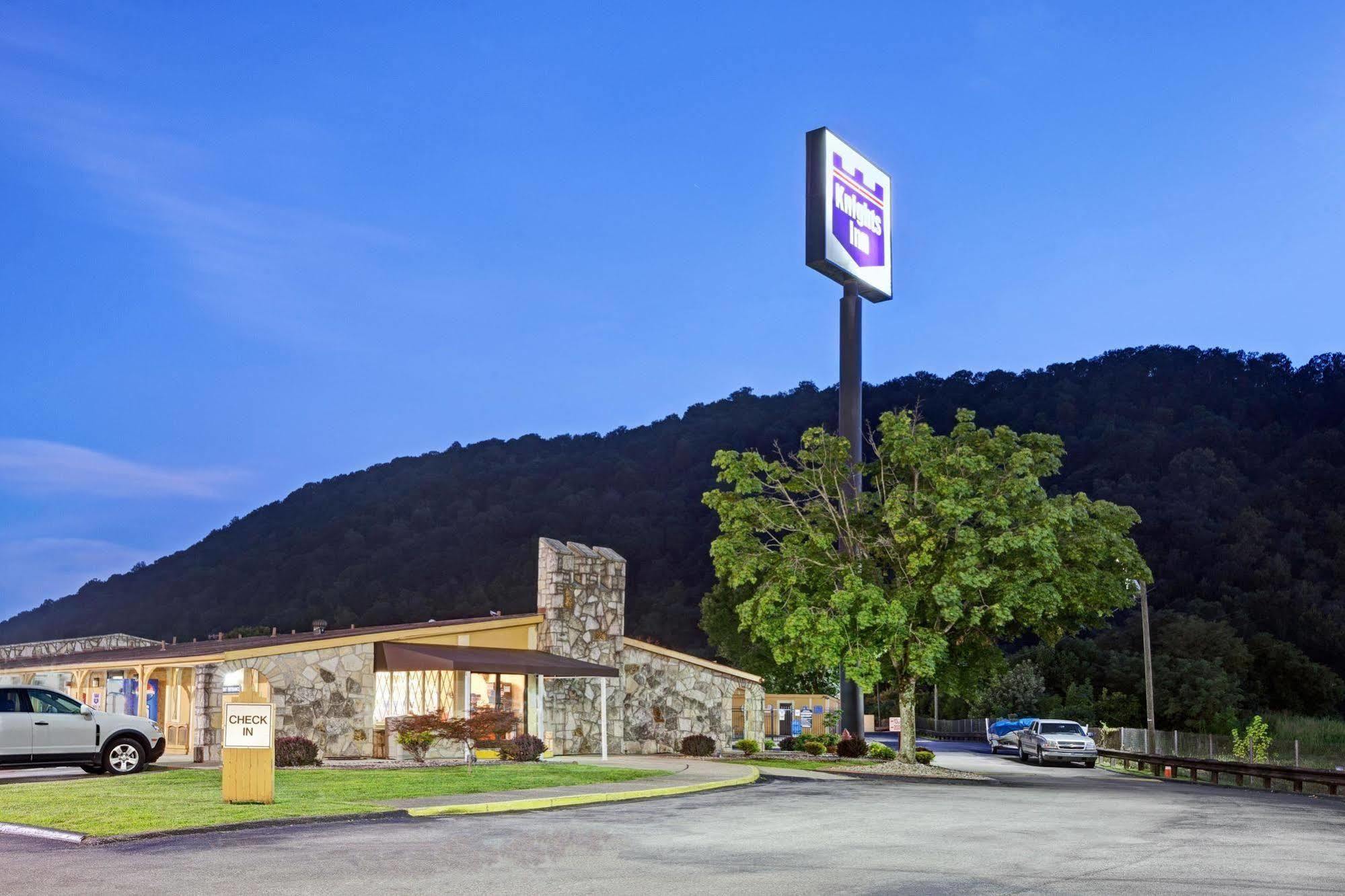 Knights Inn Charleston West Virginia Exterior foto